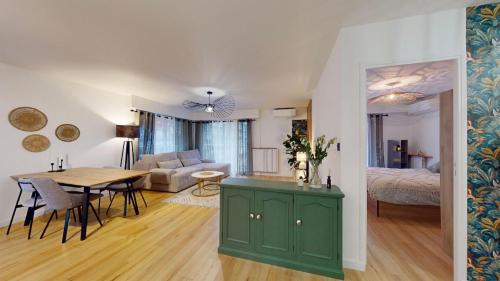 Riquier Apartment | Cosy, 1 bedroom near Port