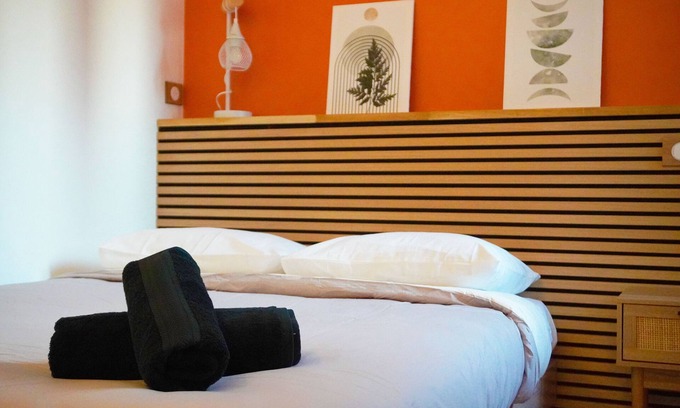 Choisy-le-Roi Apartment | Cosy 2-bedroom apartment - RER C 400m