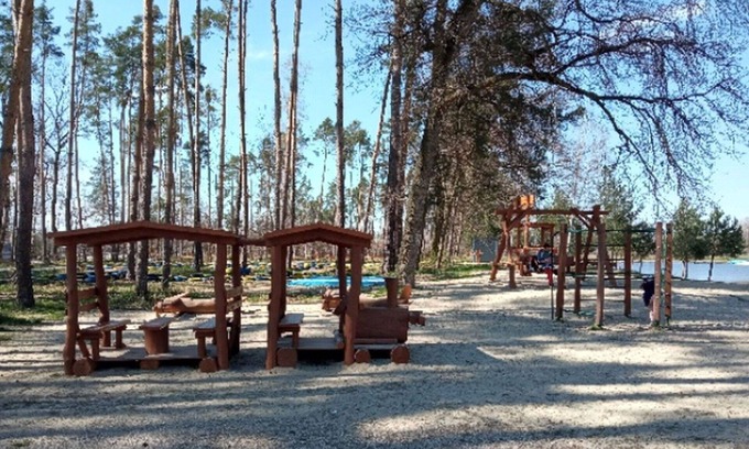 Hradec Kralove House | Cosy apartment in villa for 12 guests with WIFI, TV, patio and pets allowed