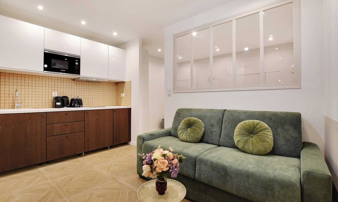 Strasbourg -Saint-Denis Apartment | Cosy apartment - 1BR/5P - Porte St-Denis