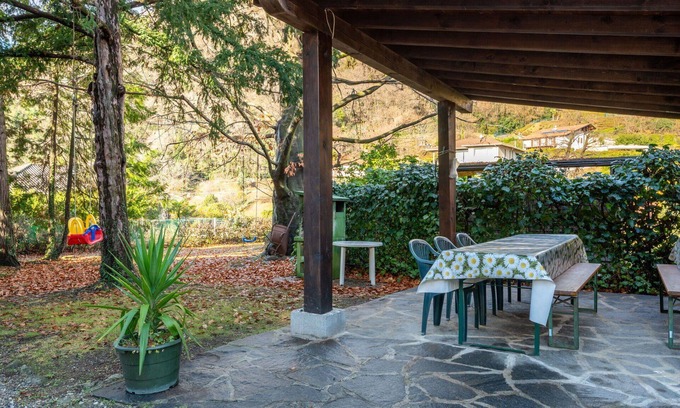 Castello Apartment | Cosy apartment for 6 people with WIFI, TV, balcony, pets allowed and parking