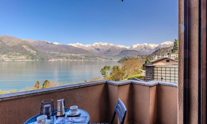 Dorio Apartment | Cosy apartment for 4 people with WIFI, TV, balcony, panoramic view and parking