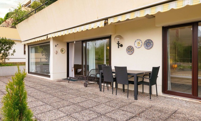 Lahnstein Apartment | Cosy apartment for 6 guests with WIFI, TV, terrace and panoramic view