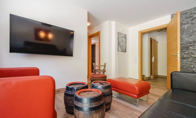Saalbach-Hinterglemm Apartment | Cosy apartment for 8 people with WIFI, TV, terrace, panoramic view and parking