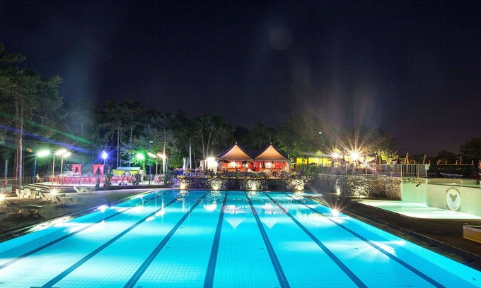 Sistiana House | Cosy apartment in villa for 4 people with A/C, pool, WIFI, TV, patio, pets allowed and parking