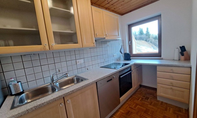 Wildschoenau Villa | Cosy apartment in villa for 3 people with WIFI, TV and balcony