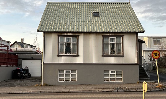 Hafnarfjordur Apartment | Cosy apartment in Old town of Hafnarfjörður