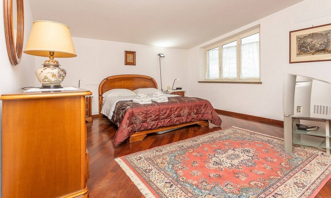 Santa Lucia Villa | Cosy apartment in villa for 4 people with WIFI, A/C, TV, balcony and parking, close to Rome