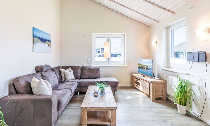 Dagebuell House | Cosy apartment in villa for 2 people with WIFI, TV and terrace