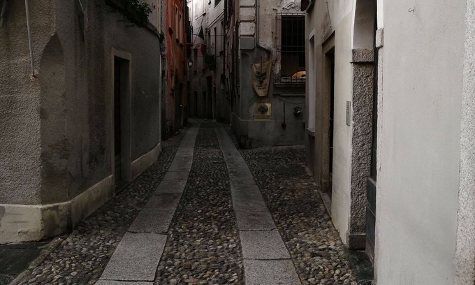 Orta San Giulio Apartment | Cosy apartment for 4 people with WIFI, TV and pets allowed