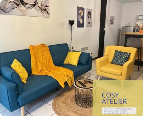 Vierzon Apartment | Cosy atelier