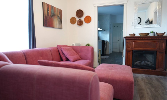 Lachine Apartment | Cosy Calm Apartement,No stairs,Parking, Amenities, Park, Lake, Downtown, Airport