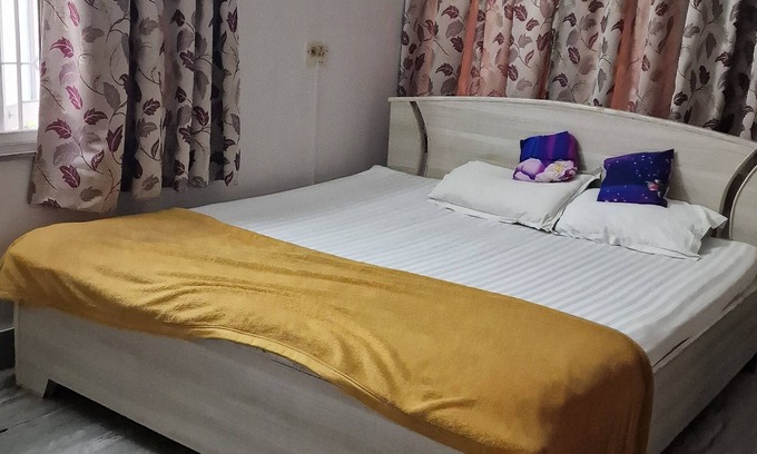 Phool Bagan Apartment | Cosy Comfortable safe stay at affordable price in Kolkata #3