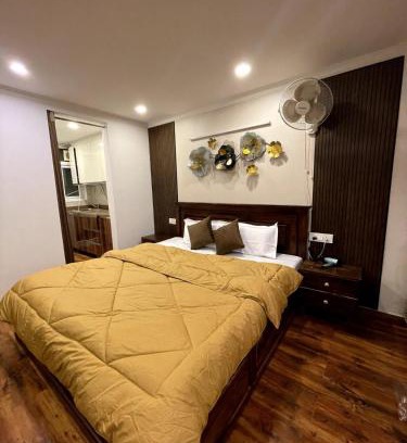 Sushant Lok Apartment | Cosy Ebony Suite Near Metro