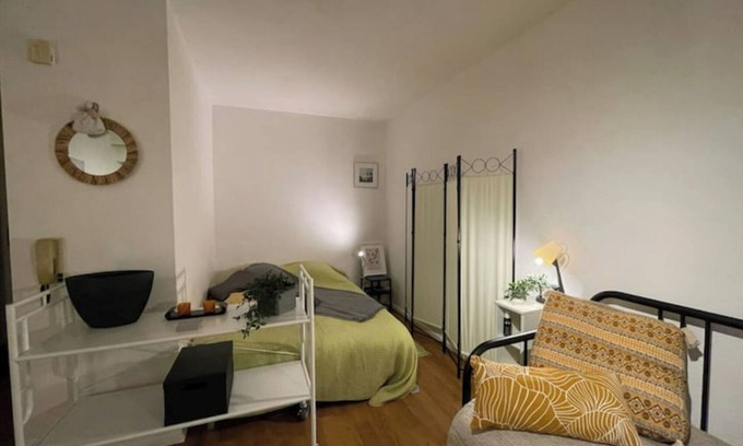 Plantieres Queuleu Apartment | Cosy F1 apartment with free parking