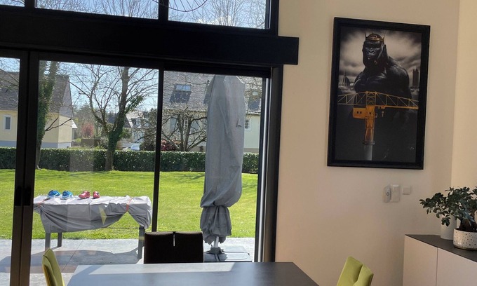 Chateaugiron House | Cosy family home with large garden - 10 min Rennes - 1h Mont Saint-Michel