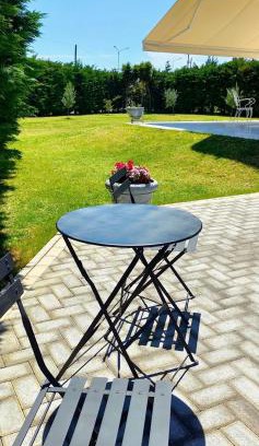 Kalamata Apartment | Cosy Garden Bungalow