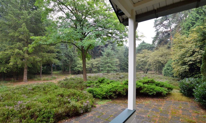 Maarheeze House | Cosy Holiday Home in Maarheeze with Verandah