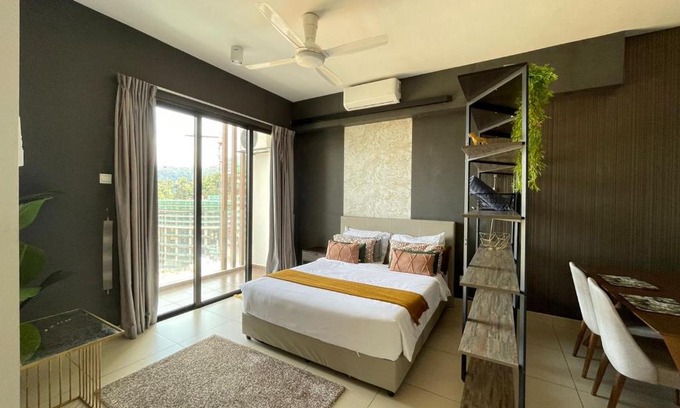 Genting Highlands Apartment | Cosy Home@Midhills Genting Highland (Free Wi-Fi)