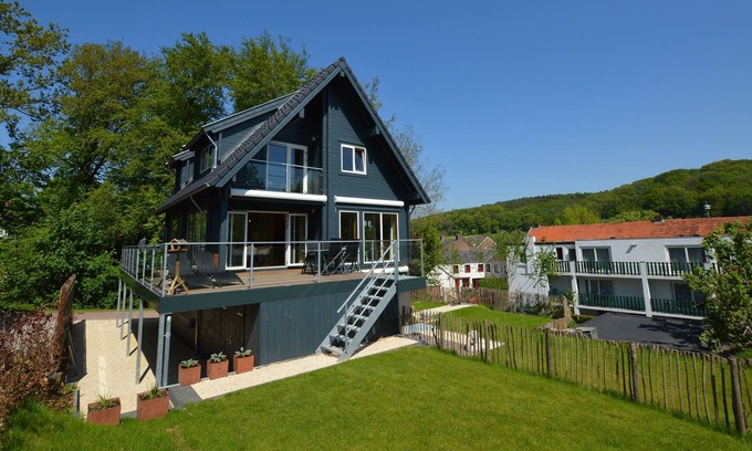 Slenaken House | Cosy house in Slenaken with nice views and spacious terrace