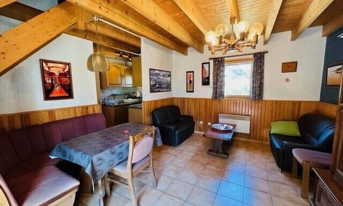 Penvins House | Cosy house with garden close to the sea