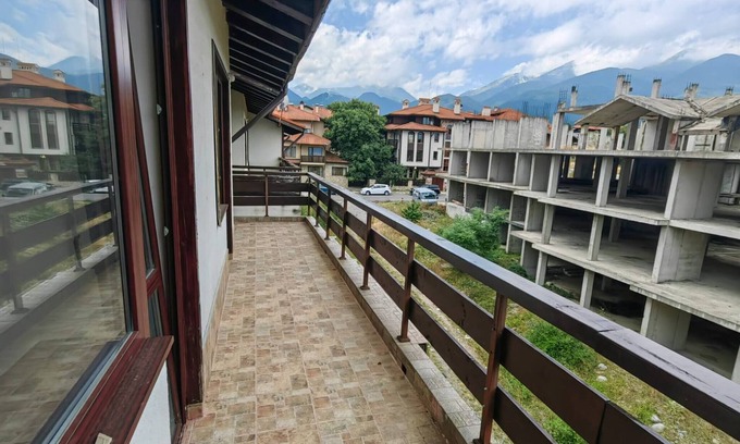 Shiligarnika Apartment | Cosy Mountain View Apartment - 200mbps Wifi