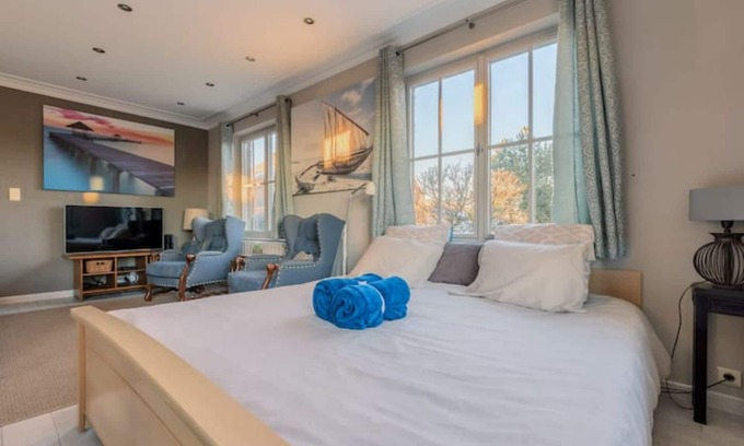 Courcelles Apartment | Cosy studio 10 minutes from Charleroi airport