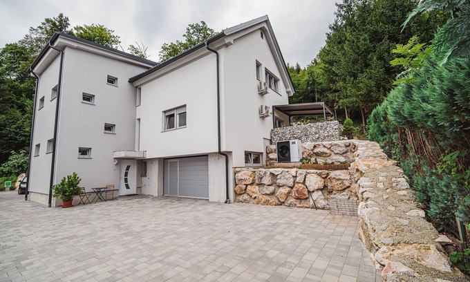 Preddvor Apartment | Cosy studio in Gorenjska