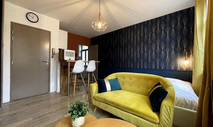 Metz-Centre – Ancienne Ville Apartment | Cosy studio lumineux Metz hypercentre