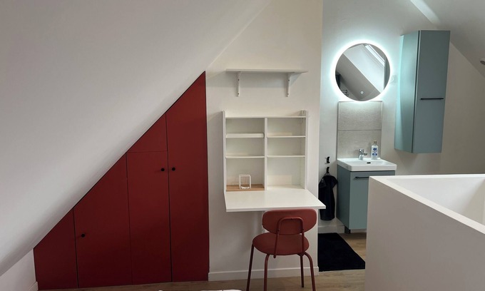 Roubaix Apartment | Cosy studio near Lille