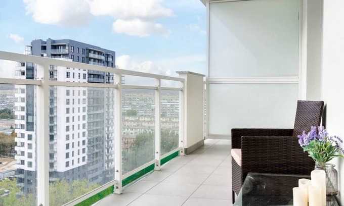 Przymorze Apartment | Cosy Two bedroom apartment with stunning city view