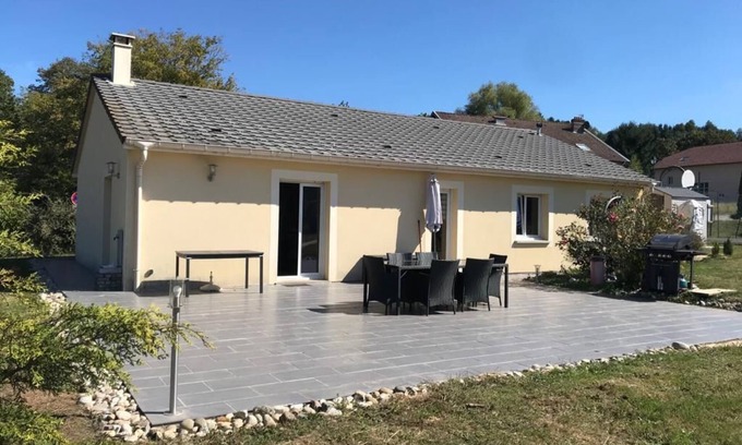 Angomont House | Cosy villa in wooded surroundings Heated swimming pool available from May to September
