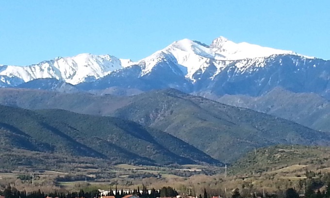 Rodes House | Cosy village house with amazing views of Mount Canigou.