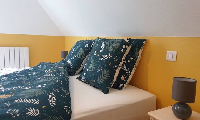 Ittenheim Apartment | CosyBNB Jaune independent apartment, wifi, breakfast parking