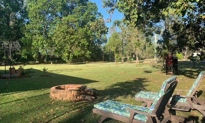 Shire of Gatton Apartment | CosyRural Studio Retreat …dog friendly Equestrian Property Toowoomba/Gatton