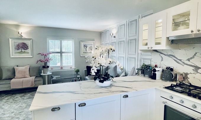 Chipping Campden Cottage | Cotswold Chic Retreats "Cloud Nine" Chipping Campden