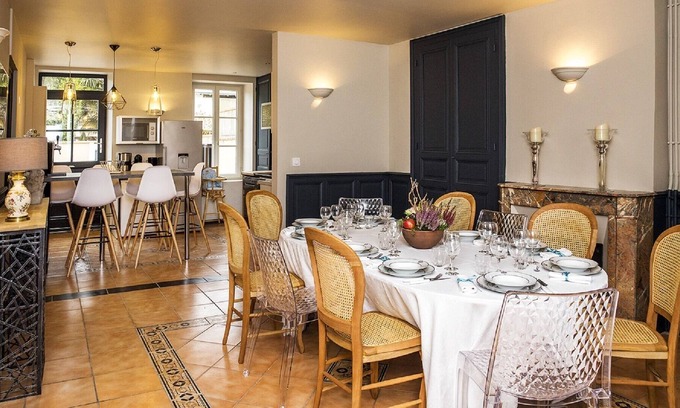 Deols House | Cottage 14 people - 5 min from the center of Châteauroux