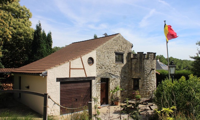 Mont-Saint-Jean Cottage | Cottage 1815: Waterloo Battlefields
