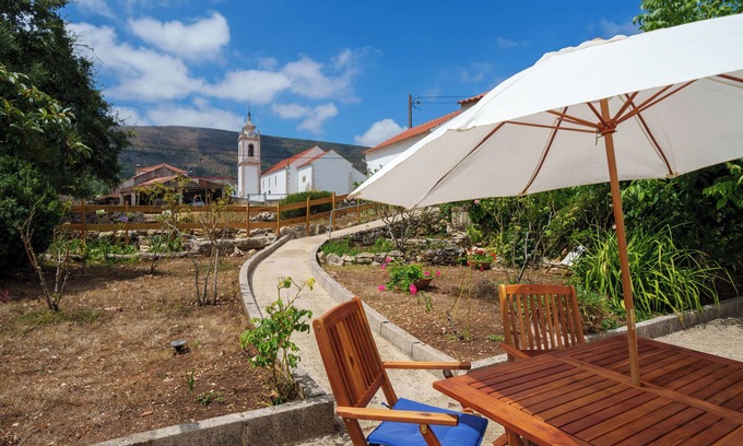 Alvados Cottage | Cottage AlbA, a hidden gem in of Aire and Candeeiros Natural Park.