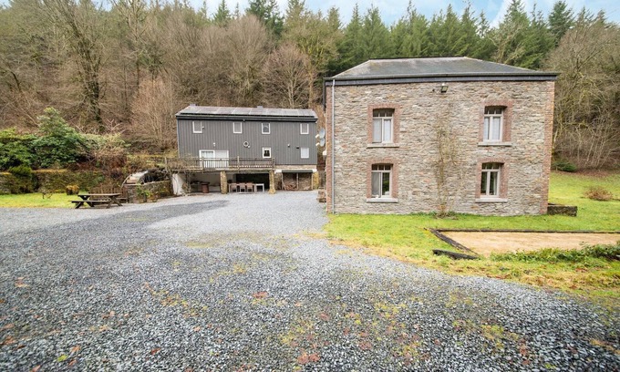Bohan House | Cottage by Semois River in Ardennes Forest