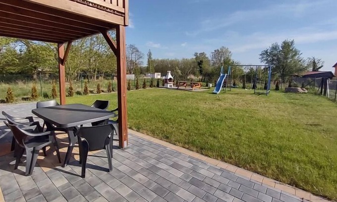 Stepnica House | Cottage by the lake with a large fenced plot, Stepnica