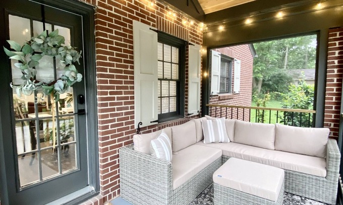 McDonough House | Cottage by the Square