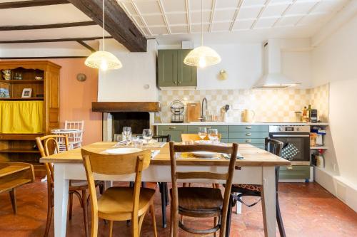 Moret-sur-Loing House | Cottage calme et climatisé au cœur de Moret