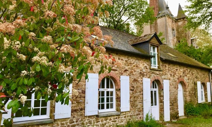 Erbree House | Cottage du château