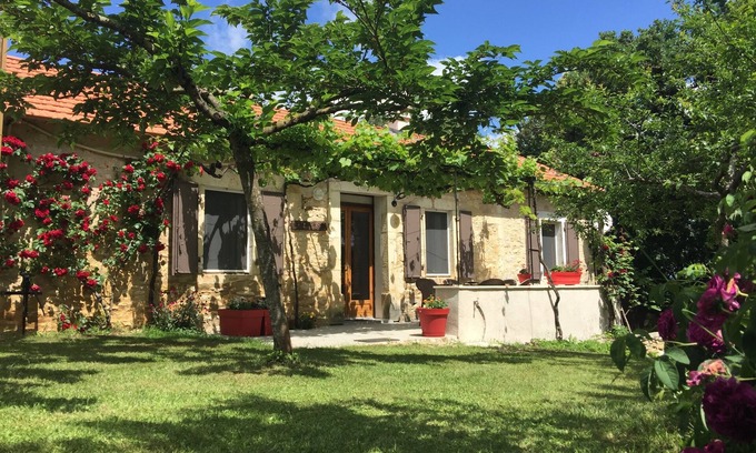 Saint-Cirq-Lapopie House | Cottage for 4 people on the heights of St Cirq Lapopie.