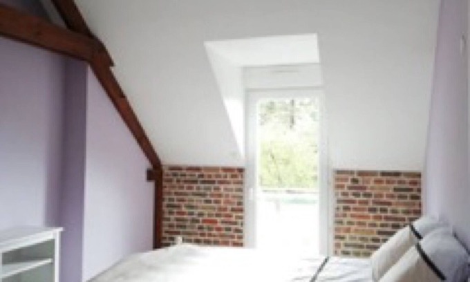 Camblain-l'Abbe House | Cottage 'Gîte Du Manoir De Camblain' with Shared Terrace, Private Garden and Wi-Fi