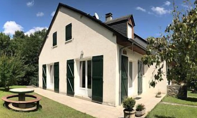 Lanne-en-Baretous House | Cottage Gure Etxea for 4 people