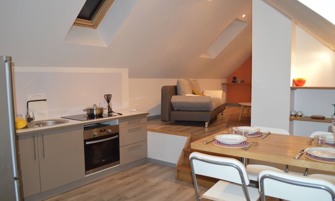 Hautvillers Cottage | Cottage in Hautvillers (5min. Epernay, 15min. Reims) for 2-4 people.