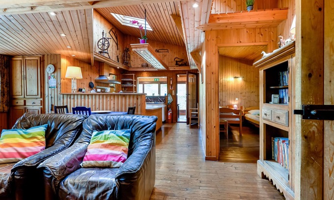 Lignieres Cottage | Cottage in Lignières with Garden and Pond