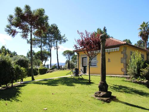 Santa Comba House | Cottage in Santa Comba with Pool